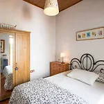 Casa Mi Tio Perico Mala